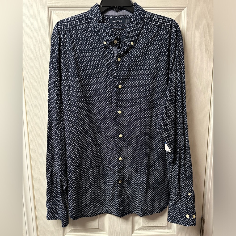 Mens X-Large Nautica Long Sleeve Button Down Shirt